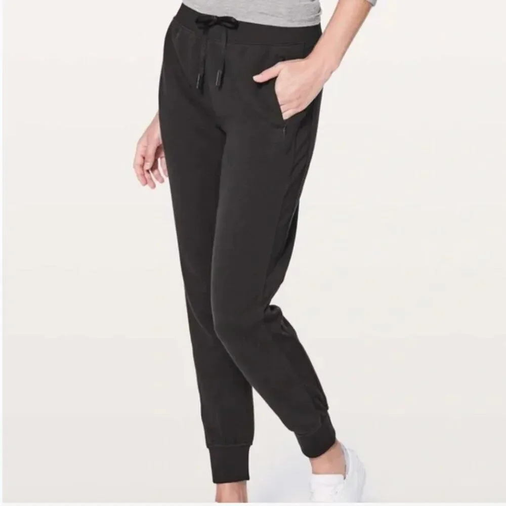 Lululemon Get‎ Going Joggers Size 6 Black